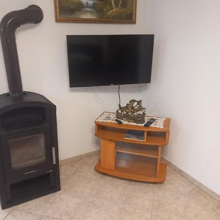 Apartmani Stjepan Veselko Vir Εξωτερικό φωτογραφία