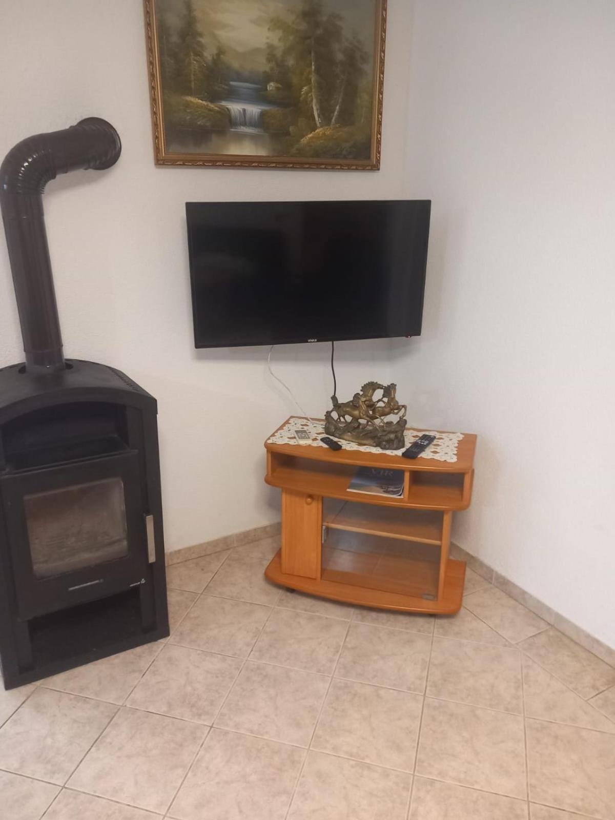 Apartmani Stjepan Veselko Vir Εξωτερικό φωτογραφία